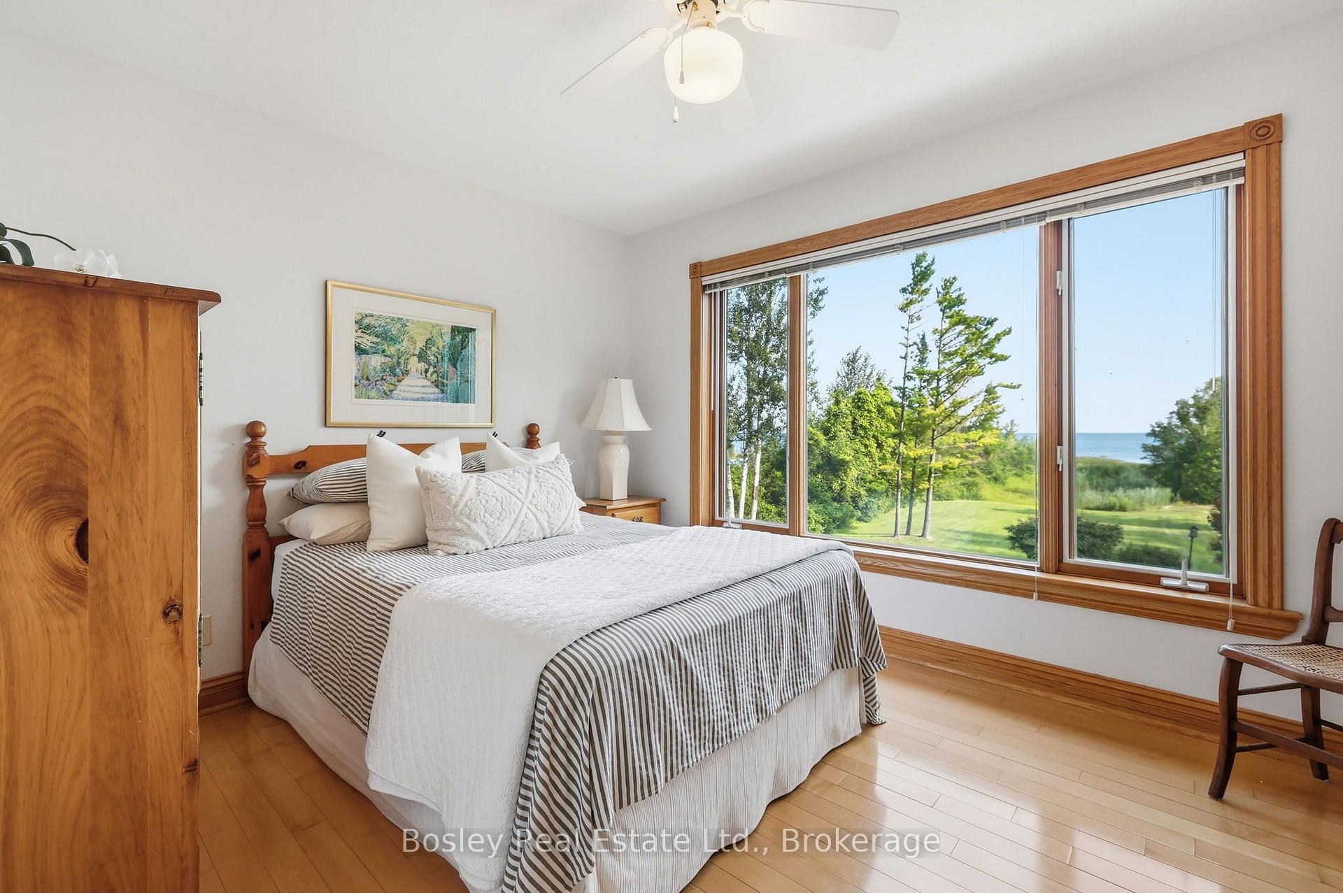 Photo 27 of 124 Bartlett Boulevard, Collingwood — HOMEH