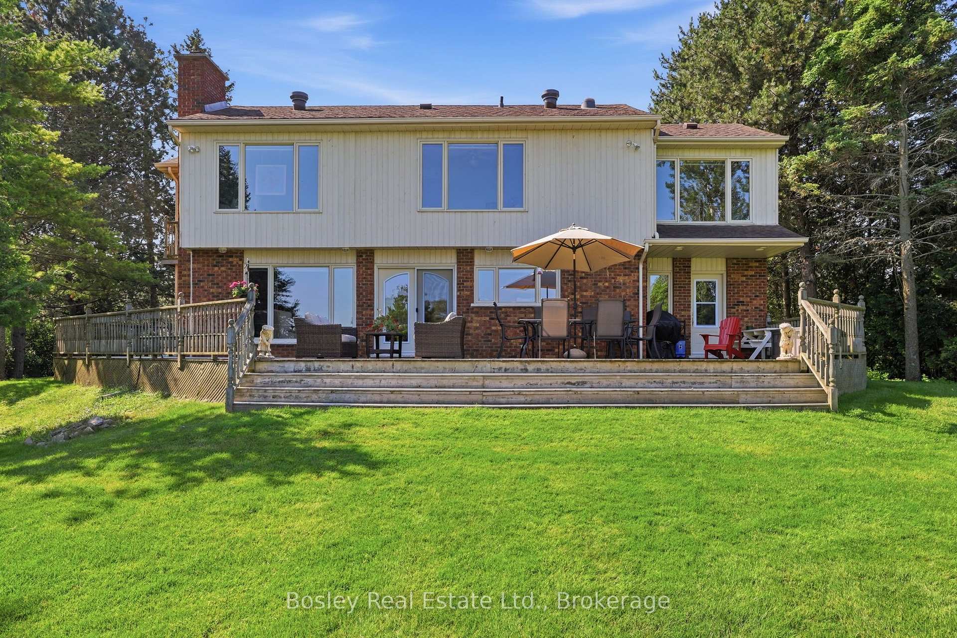 Photo 33 of 124 Bartlett Boulevard, Collingwood — HOMEH