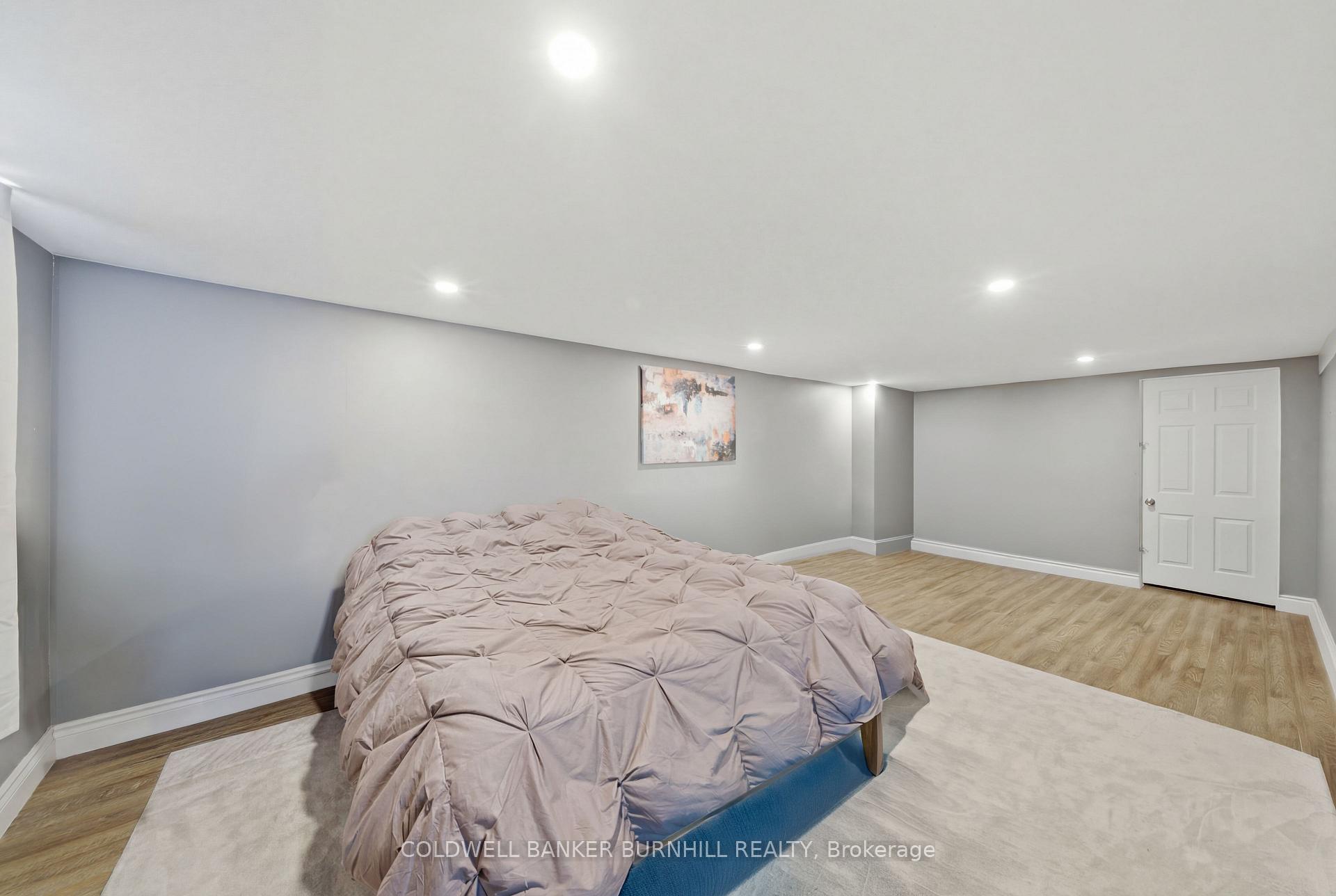 Photo 12 of 601 York Road, Hamilton, Pleasant View — HOMEH