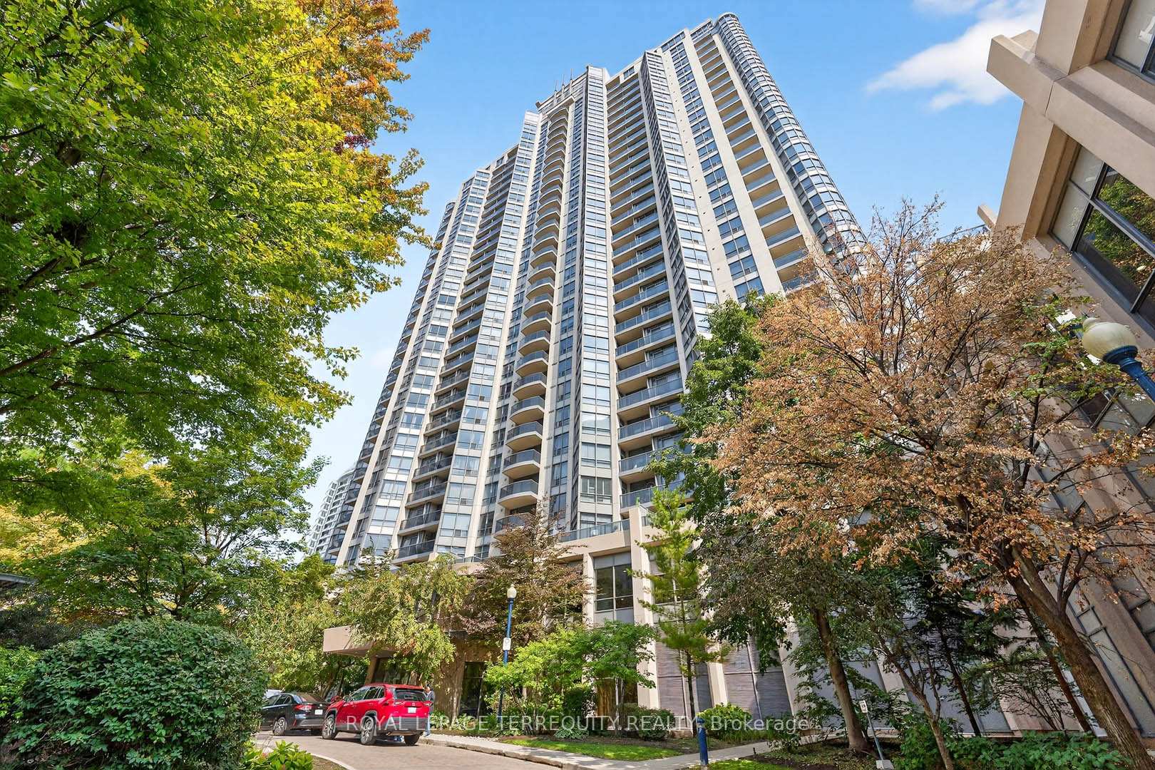 Front of Unit 2510, 10 Northtown Way