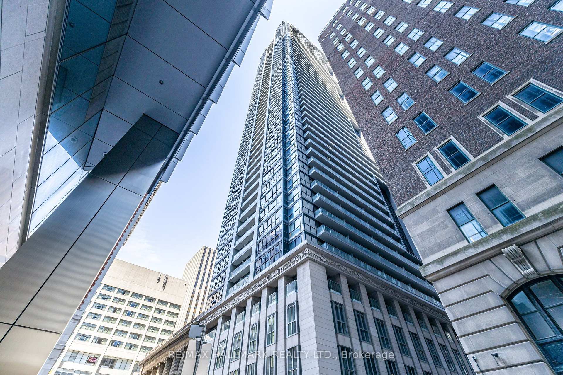 Photo 3 of Unit 3317, 70 Temperance Street, Toronto, Bay Street Corridor — HOMEH
