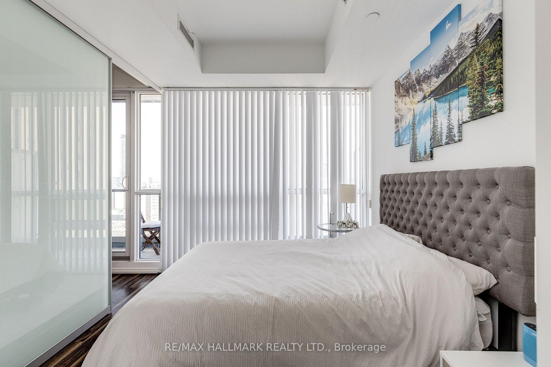 Photo 19 of Unit 3317, 70 Temperance Street, Toronto, Bay Street Corridor — HOMEH