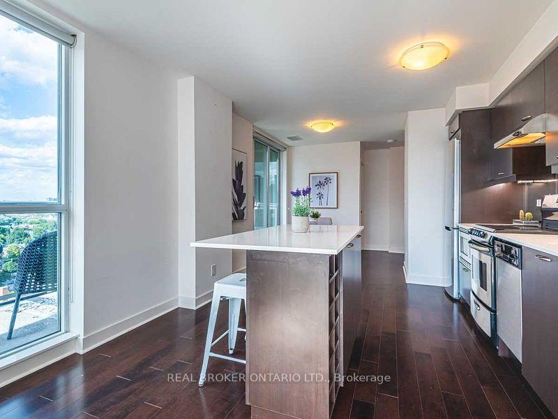 Photo 9 of Unit Uph13, 320 Richmond Street, Toronto, Moss Park — HOMEH