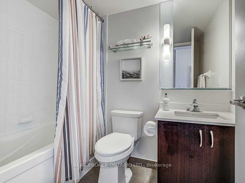Photo 12 of Unit Uph13, 320 Richmond Street, Toronto, Moss Park — HOMEH