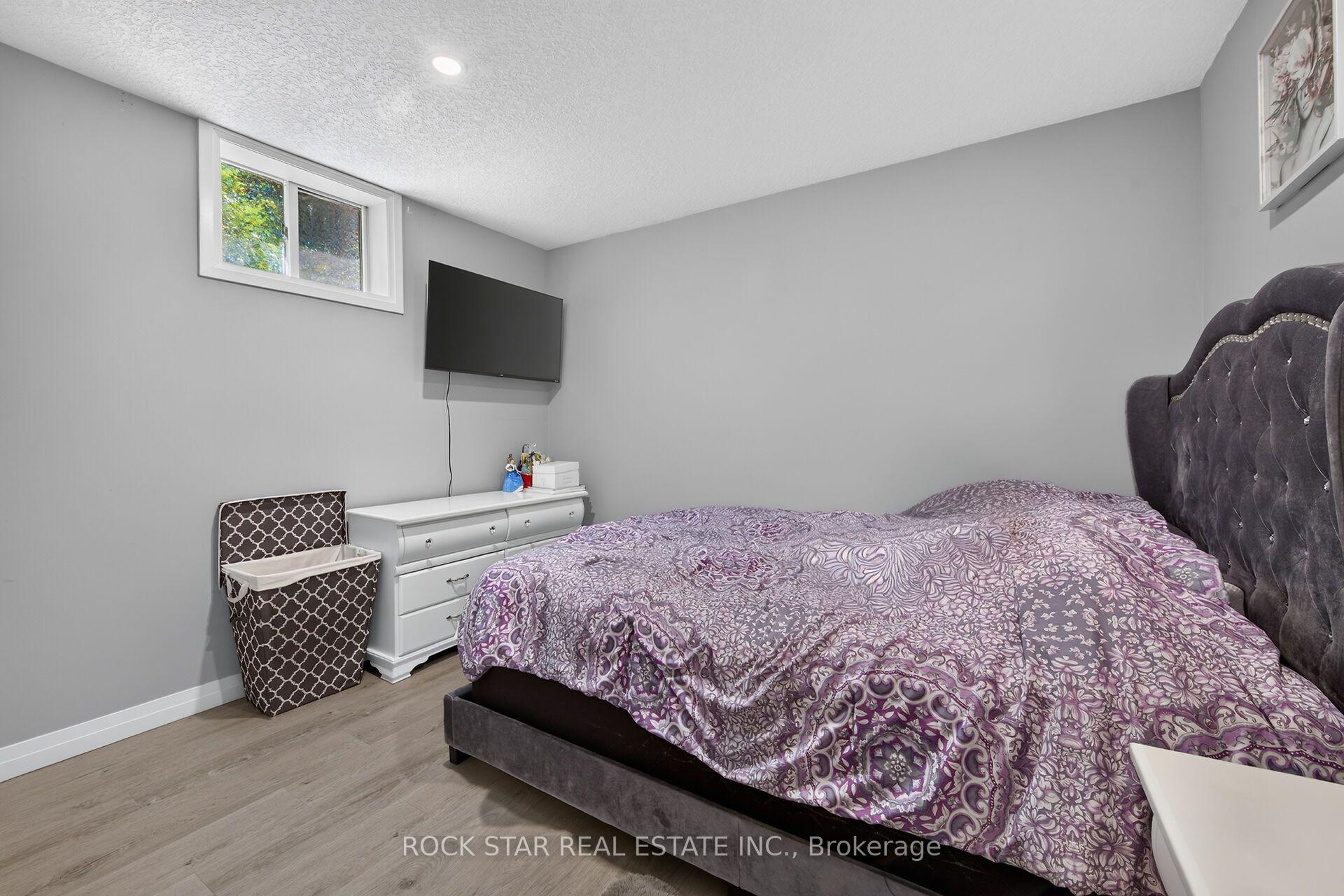 Photo 31 of 33 Ruskview Road, Kitchener, Forest Hill — HOMEH
