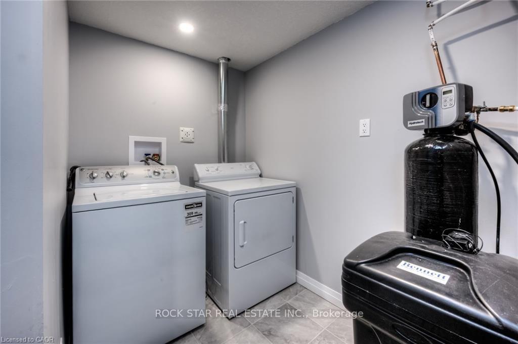 Photo 33 of 33 Ruskview Road, Kitchener, Forest Hill — HOMEH