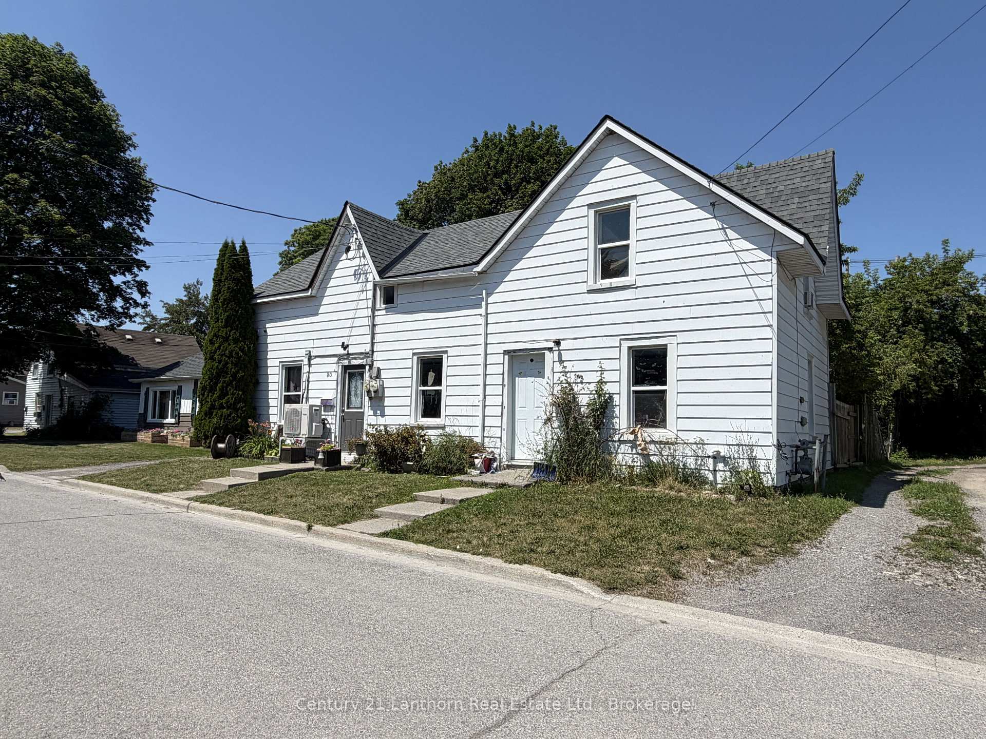 Photo 3 of 80-82 John Street, Quinte West, Trenton Ward — HOMEH