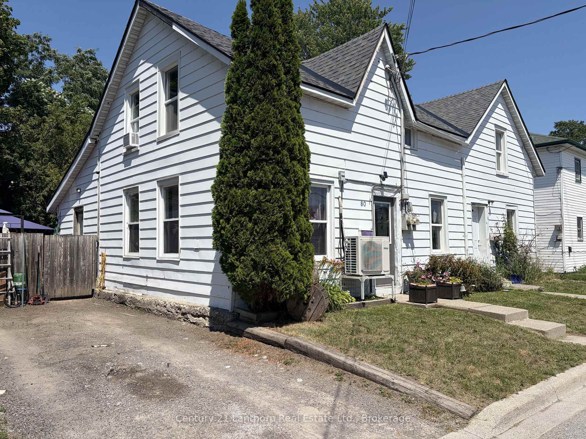 Photo 4 of 80-82 John Street, Quinte West, Trenton Ward — HOMEH