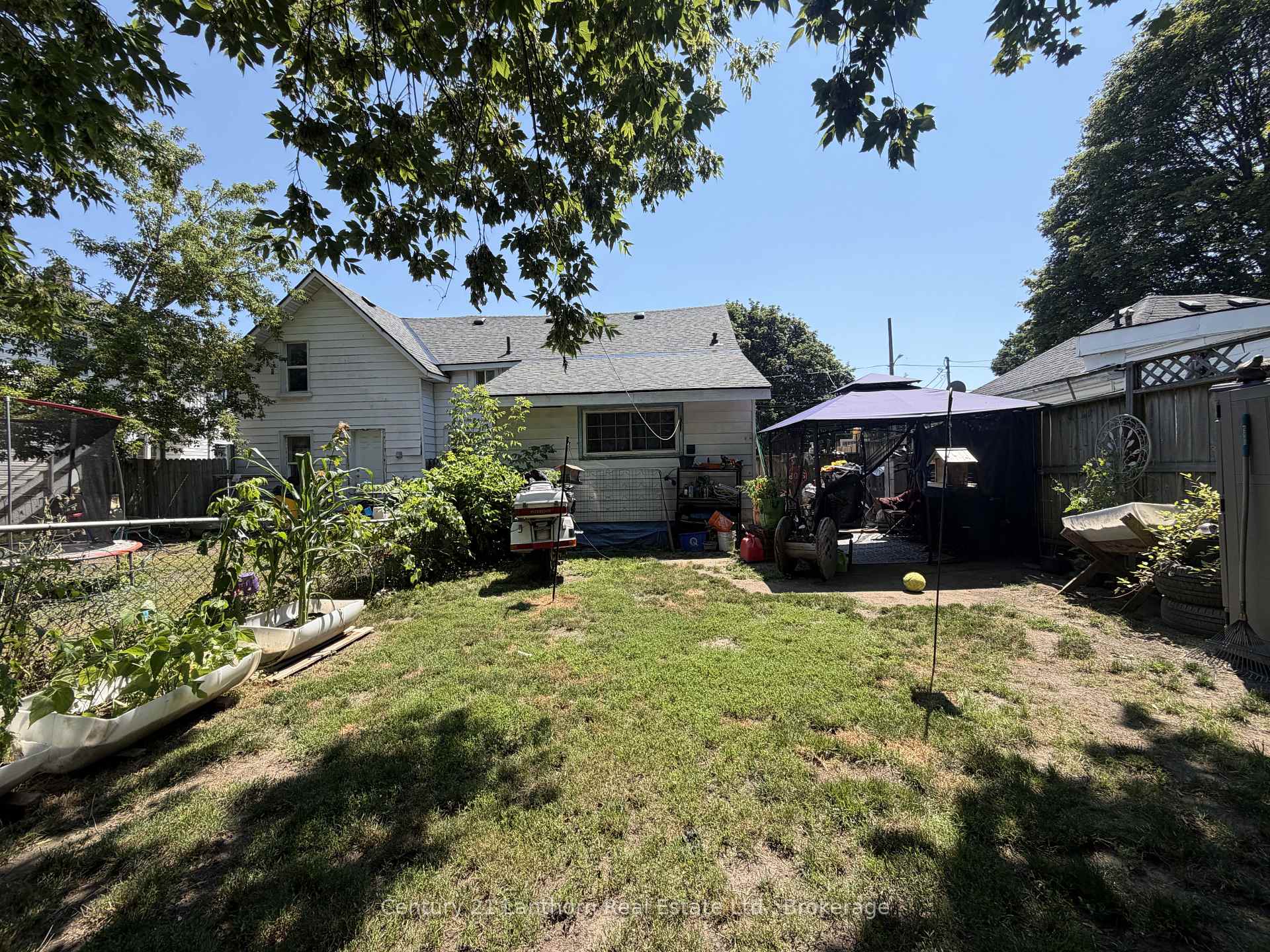 Photo 6 of 80-82 John Street, Quinte West, Trenton Ward — HOMEH