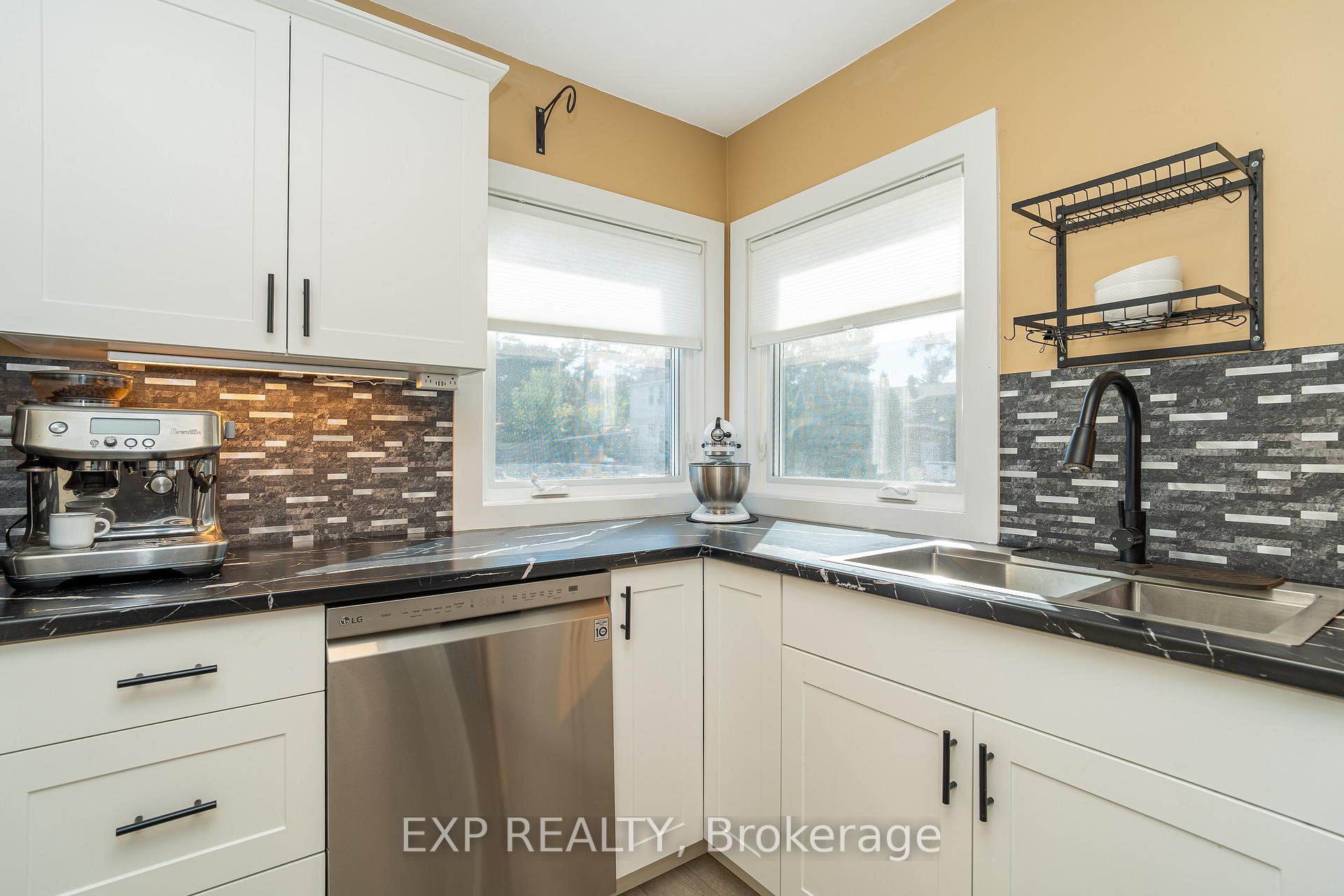 Photo 17 of 336 Poulin Avenue, Ottawa, Britannia — HOMEH
