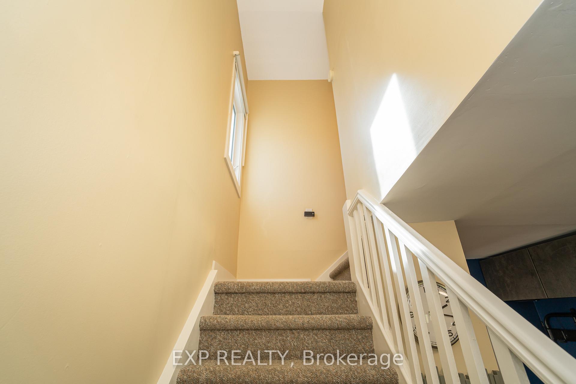 Photo 21 of 336 Poulin Avenue, Ottawa, Britannia — HOMEH