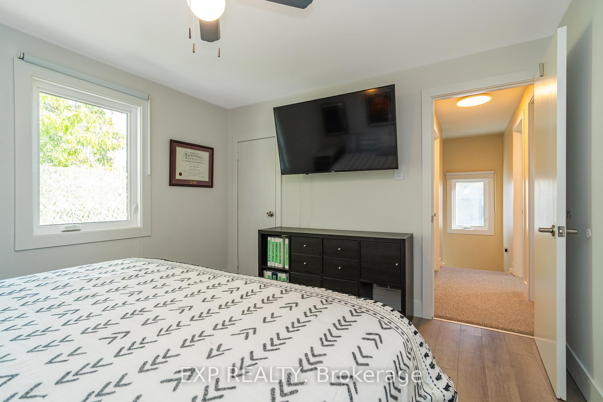 Photo 28 of 336 Poulin Avenue, Ottawa, Britannia — HOMEH