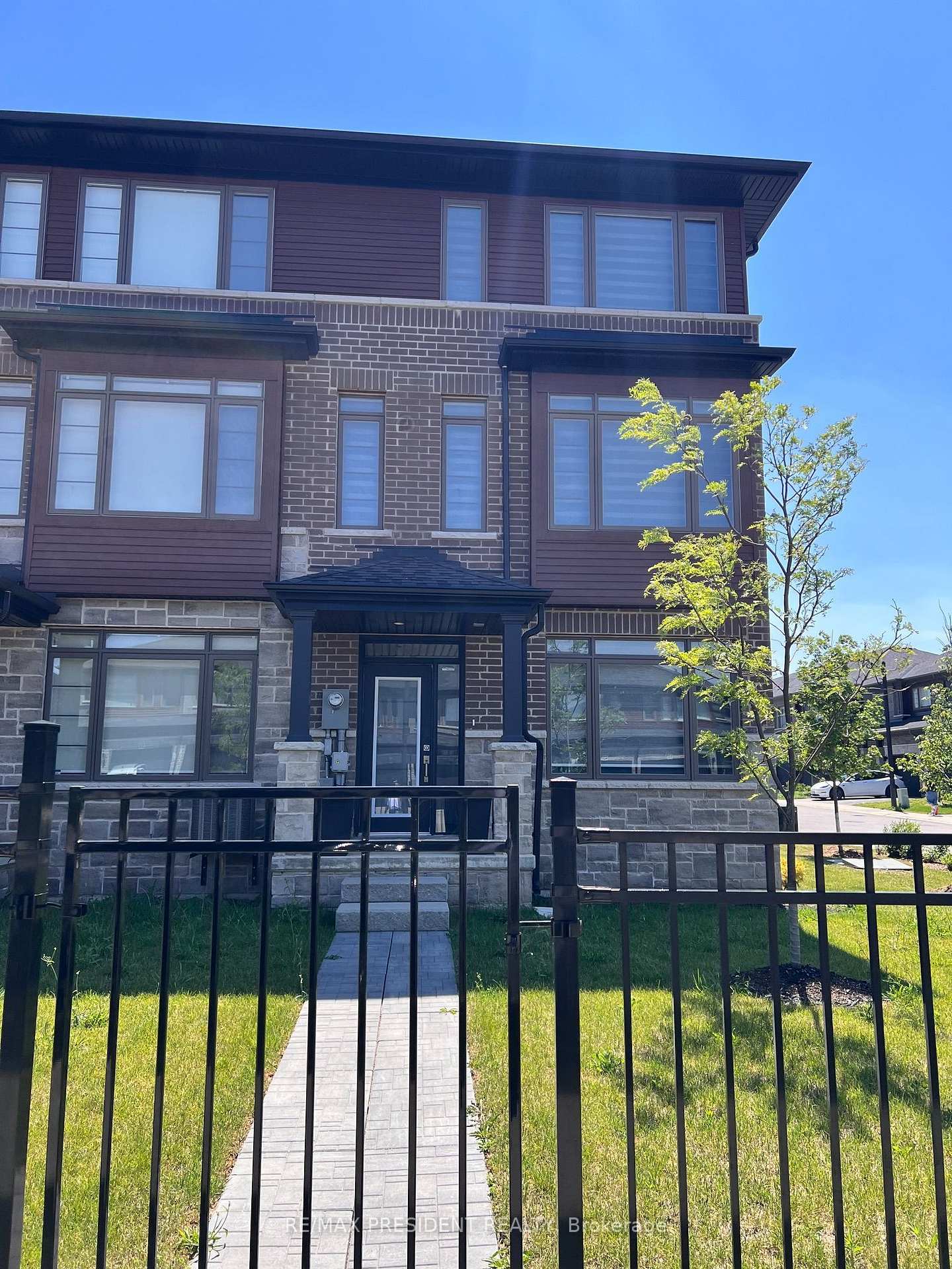 Photo 5 of Unit 79, 61 Soho Street, Hamilton, Stoney Creek Mountain — HOMEH