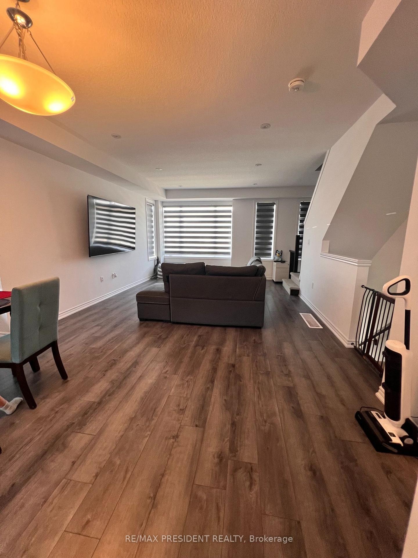 Photo 11 of Unit 79, 61 Soho Street, Hamilton, Stoney Creek Mountain — HOMEH