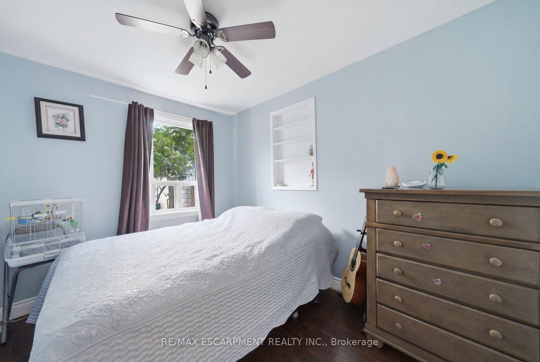 Photo 13 of 41 Worsley Road, Hamilton, Stoney Creek — HOMEH