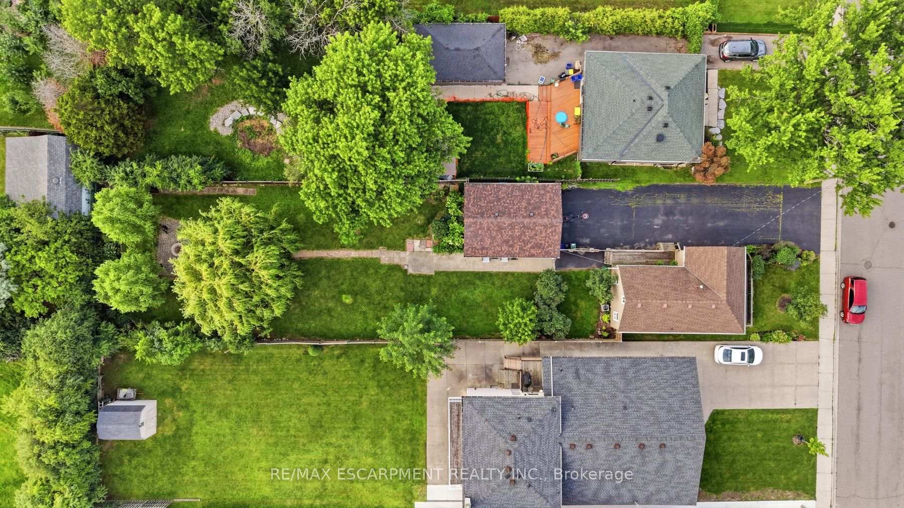 Photo 32 of 41 Worsley Road, Hamilton, Stoney Creek — HOMEH