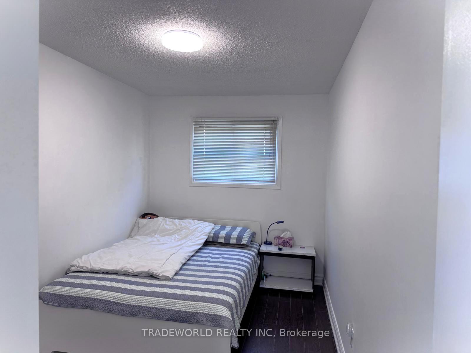 Photo 11 of 45 Trafford Crescent, Markham, Milliken Mills East — HOMEH