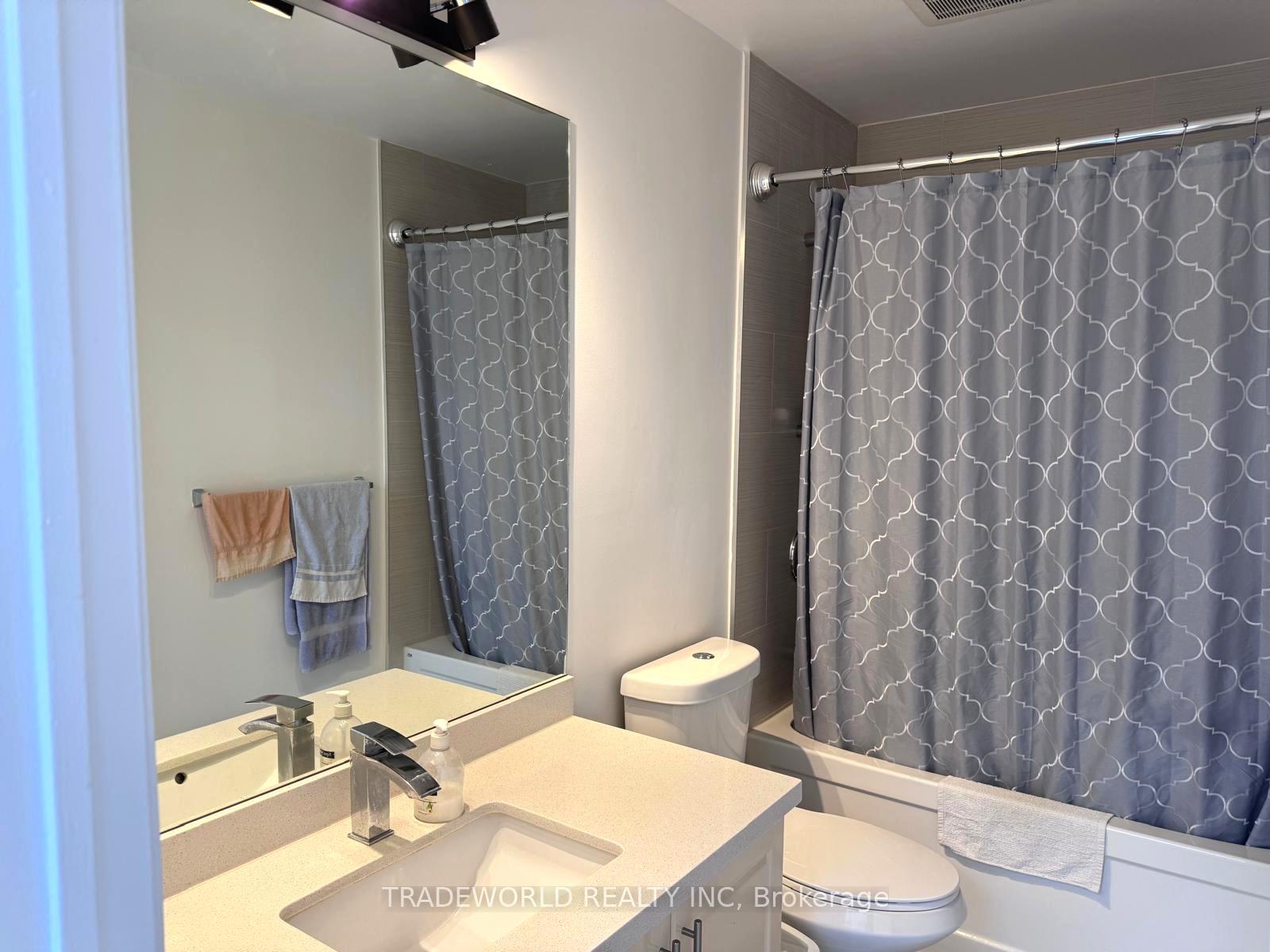 Photo 13 of 45 Trafford Crescent, Markham, Milliken Mills East — HOMEH