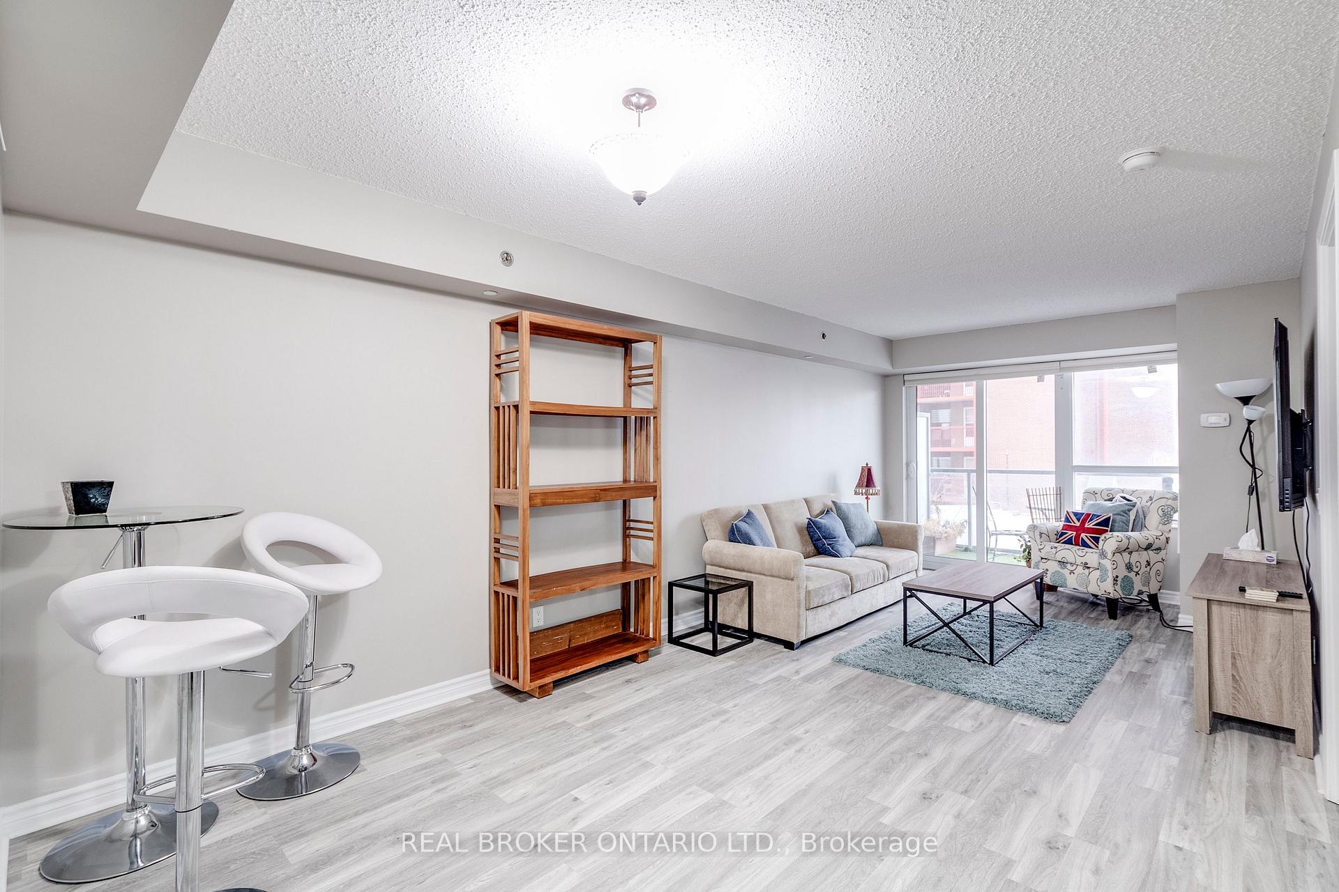 Photo 1 of Unit 225, 35 Saranac Boulevard, Toronto, Englemount-Lawrence — HOMEH