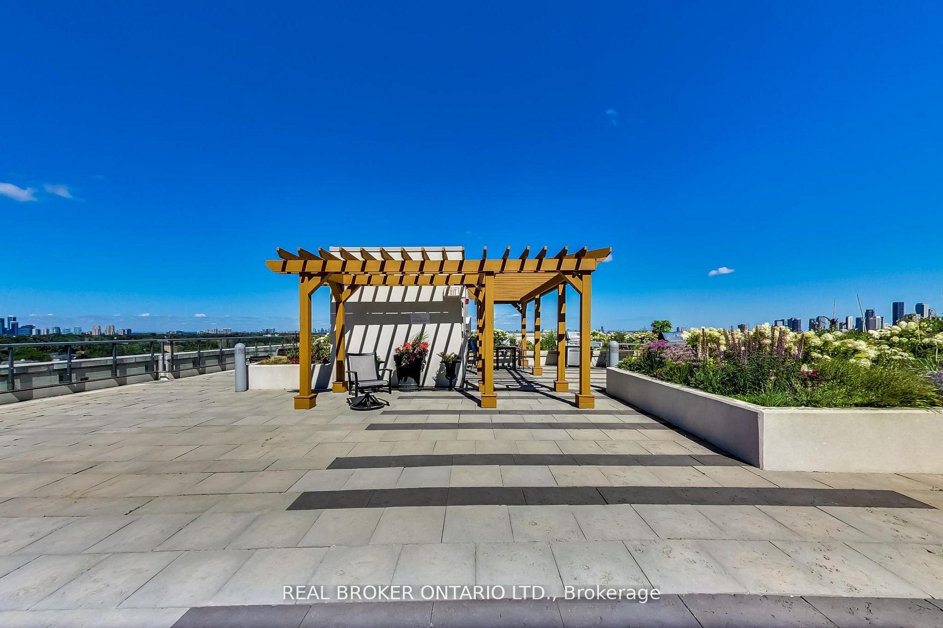 Photo 15 of Unit 225, 35 Saranac Boulevard, Toronto, Englemount-Lawrence — HOMEH