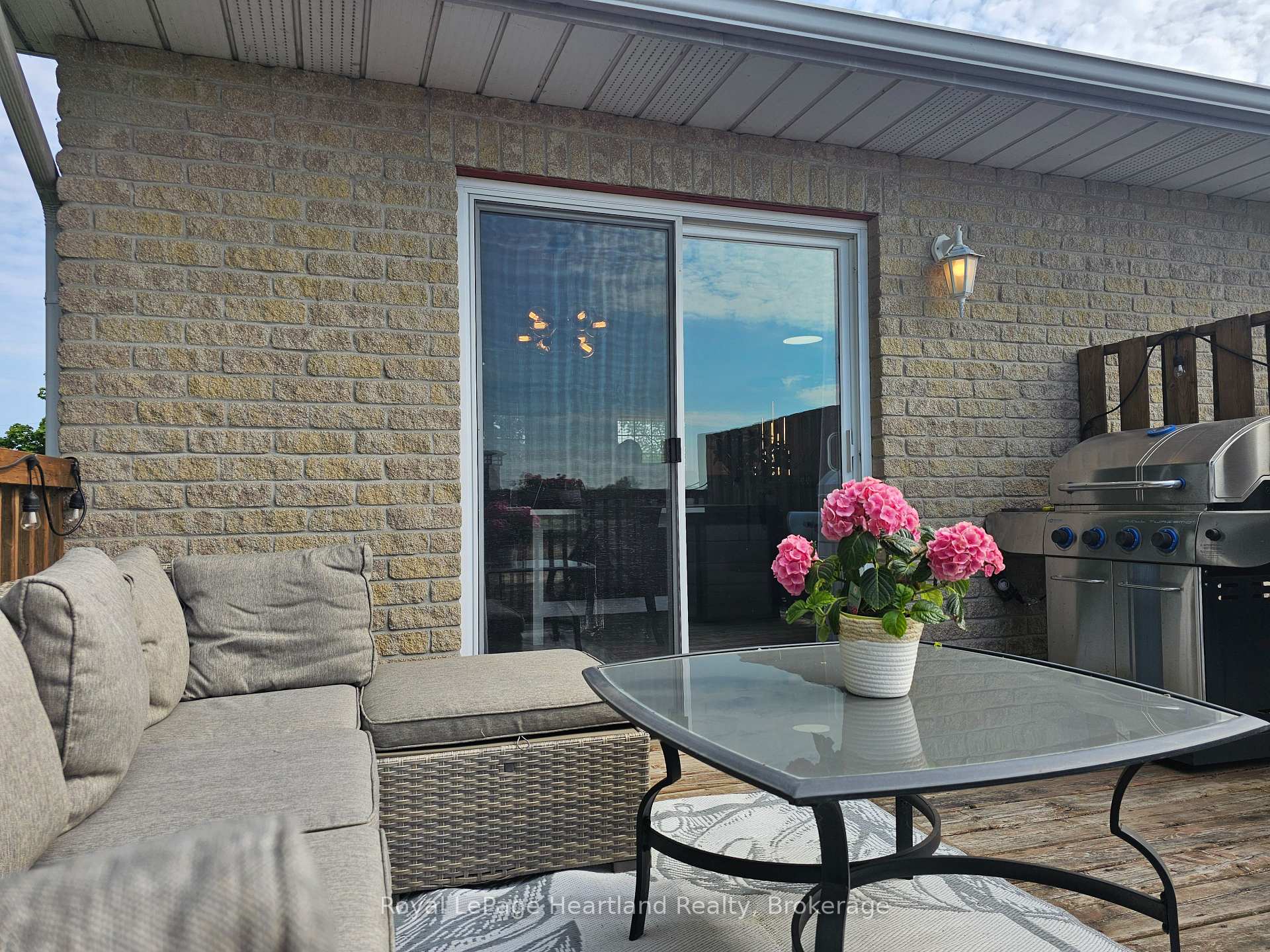 Photo 26 of 25 Lee Crescent, Goderich, Goderich (Town) — HOMEH