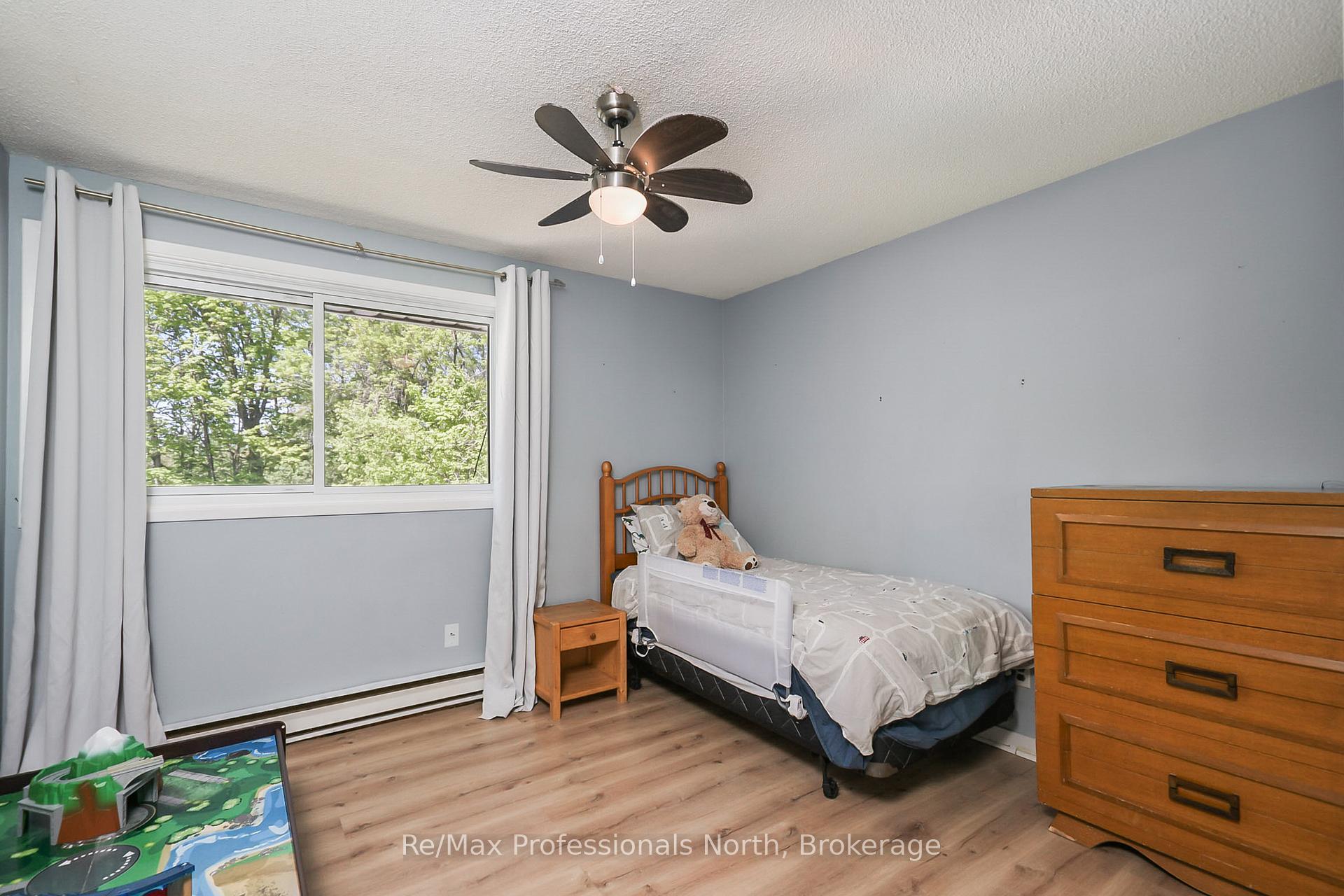 Photo 15 of 110 Fraser Street, Gravenhurst, Muskoka (S) — HOMEH