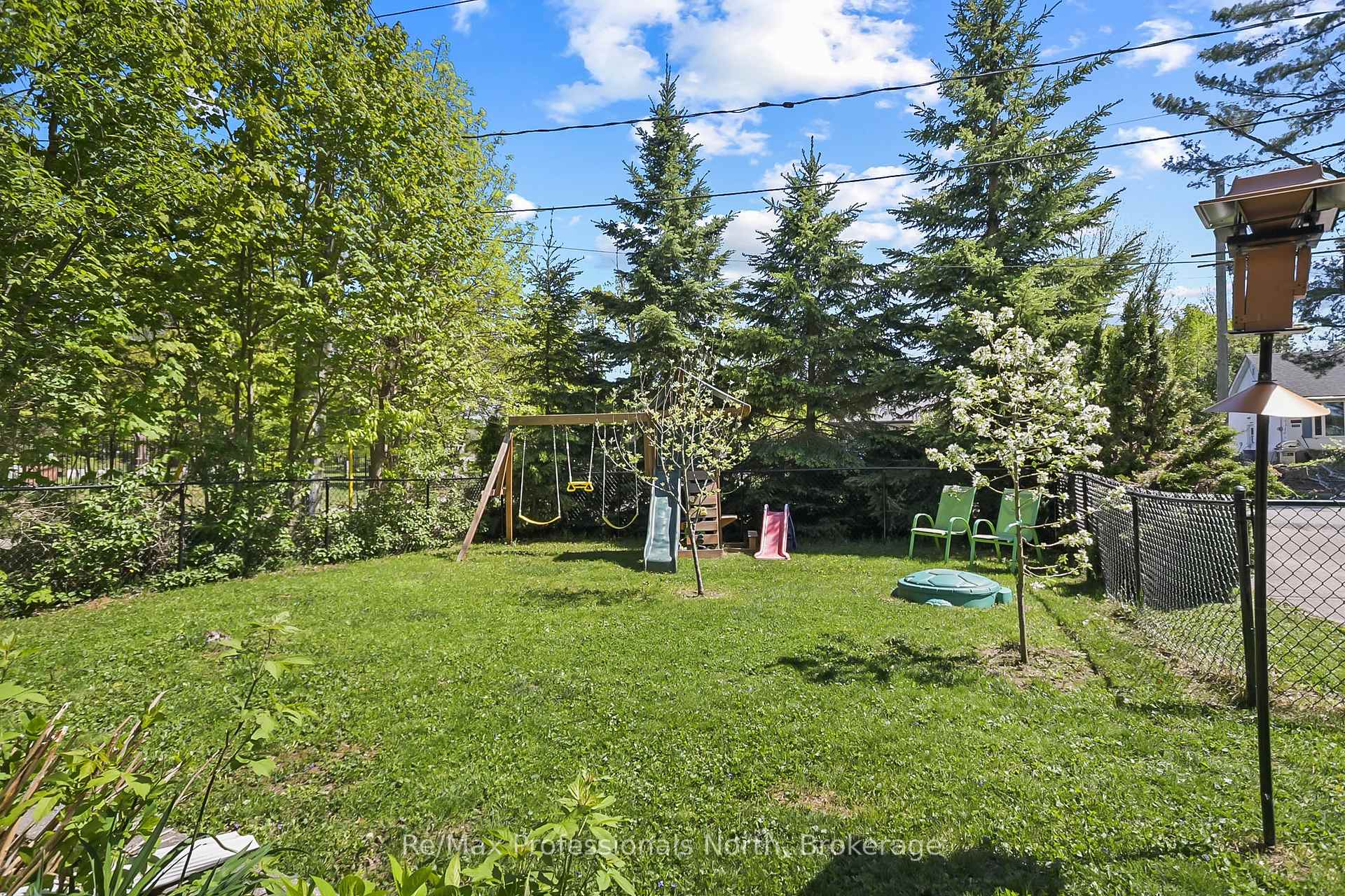 Photo 30 of 110 Fraser Street, Gravenhurst, Muskoka (S) — HOMEH