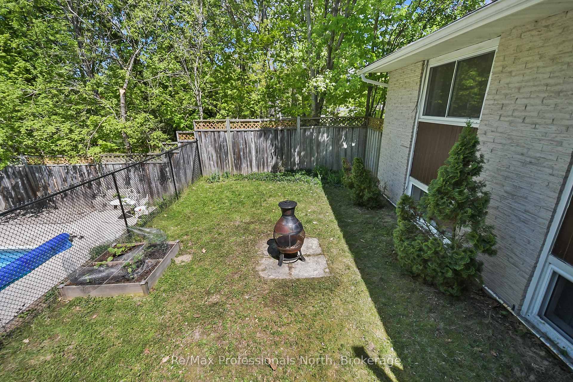 Photo 34 of 110 Fraser Street, Gravenhurst, Muskoka (S) — HOMEH