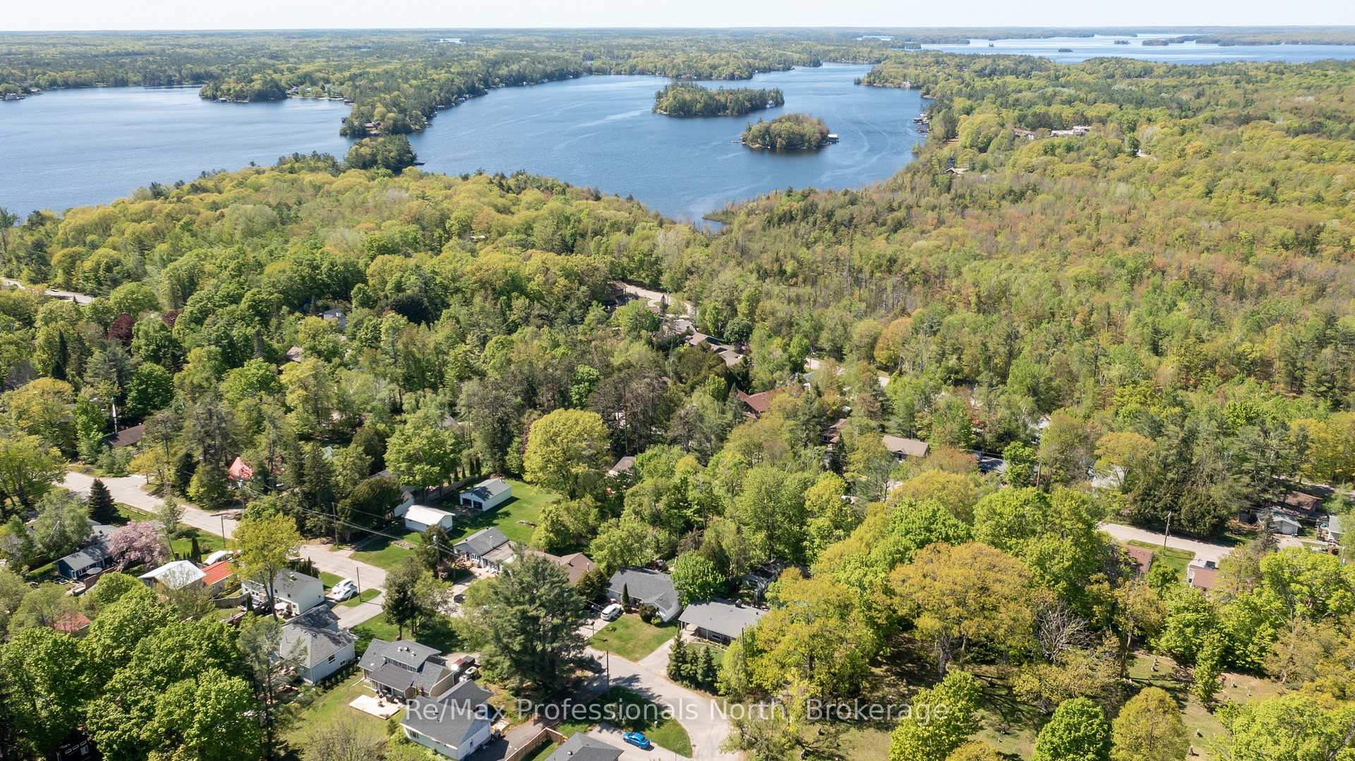 Photo 47 of 110 Fraser Street, Gravenhurst, Muskoka (S) — HOMEH