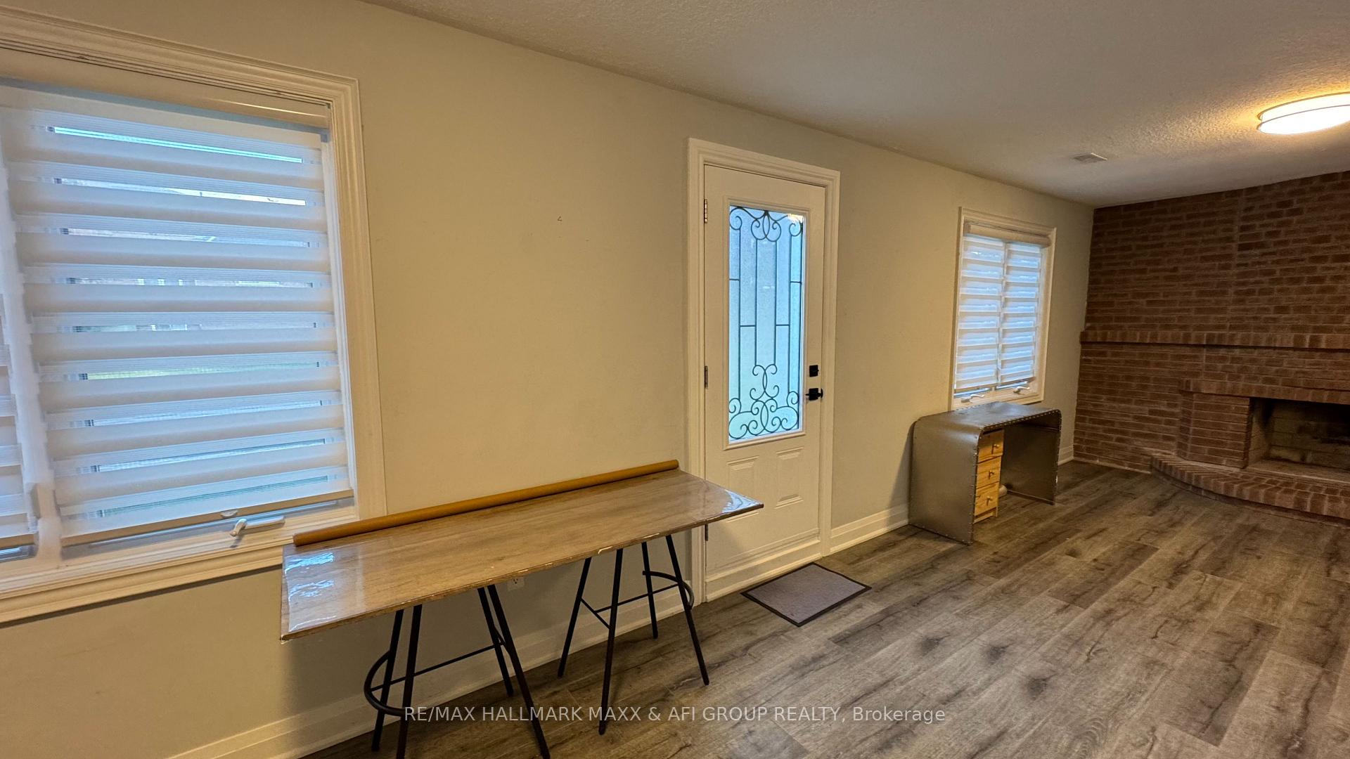 Photo 9 of Unit Bachelor, 2 Lambeth Square, Scarborough, Steeles — HOMEH