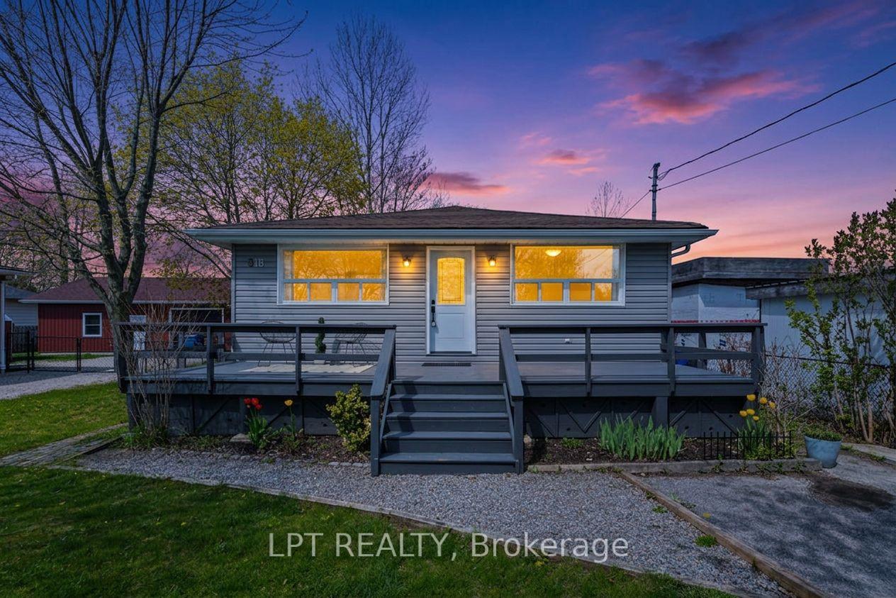 Photo 7 of 818 Poplar Avenue, Georgina, Historic Lakeshore Communities — HOMEH