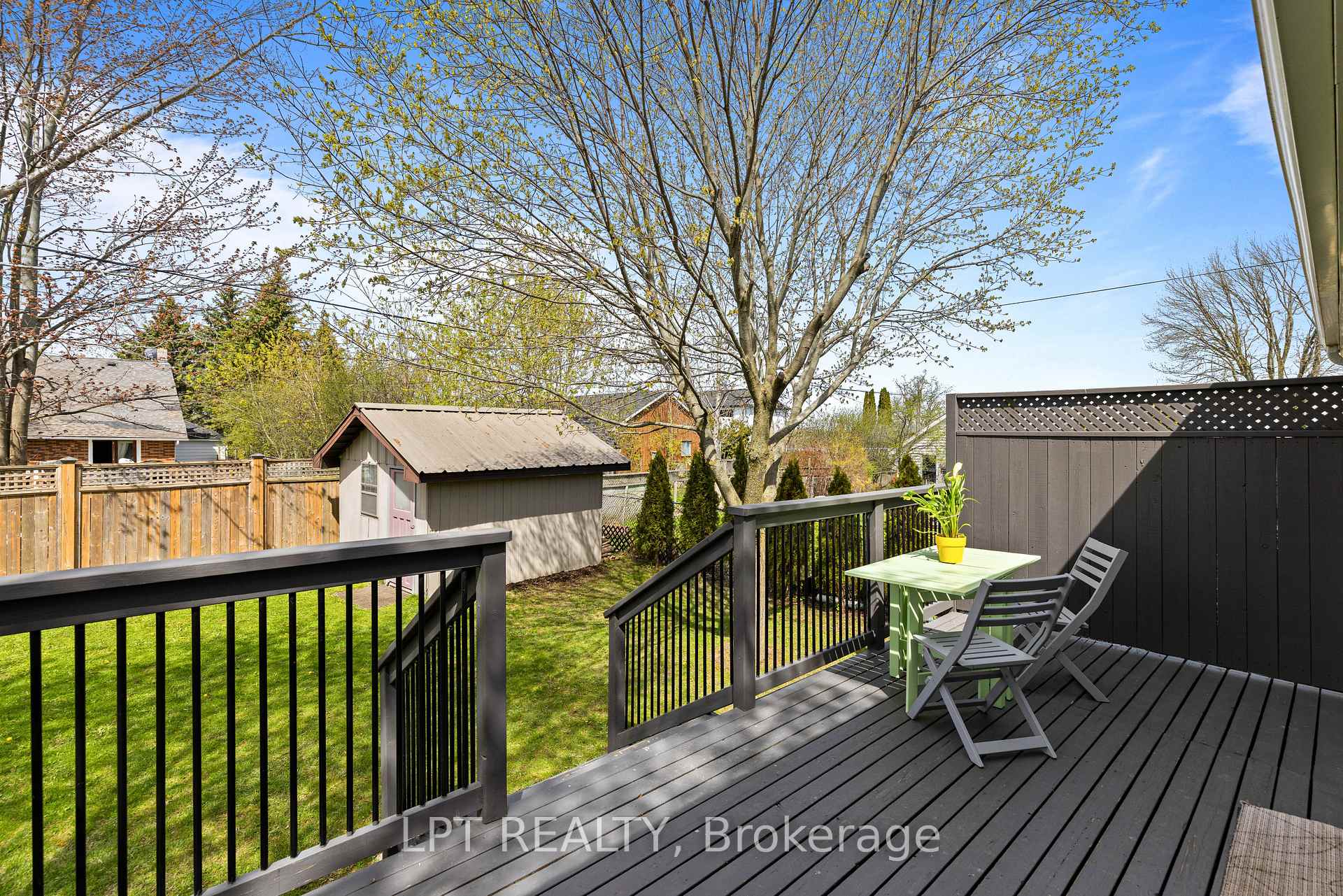 Photo 26 of 818 Poplar Avenue, Georgina, Historic Lakeshore Communities — HOMEH
