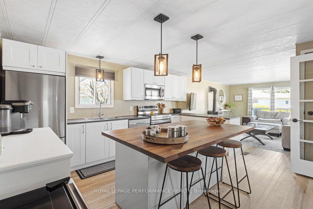 Photo 7 of 1034 Vista Barrett Private, Ottawa, Greely — HOMEH