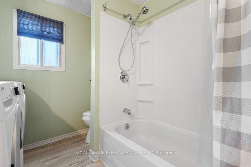Photo 15 of 1034 Vista Barrett Private, Ottawa, Greely — HOMEH