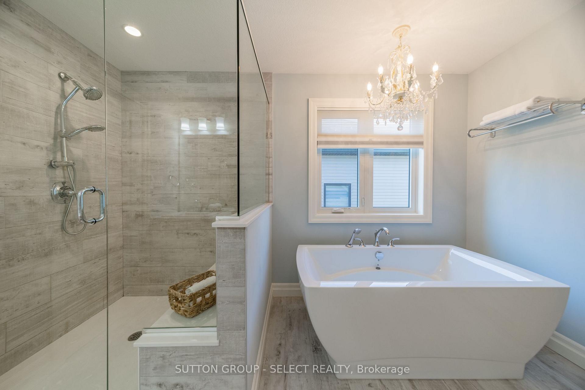 Photo 57 of 230 Union Avenue, Middlesex Centre, Komoka — HOMEH