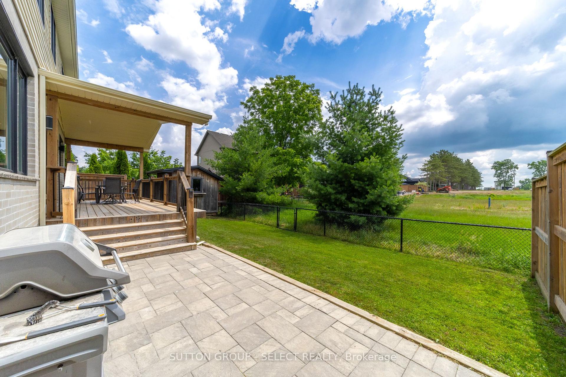 Photo 72 of 230 Union Avenue, Middlesex Centre, Komoka — HOMEH