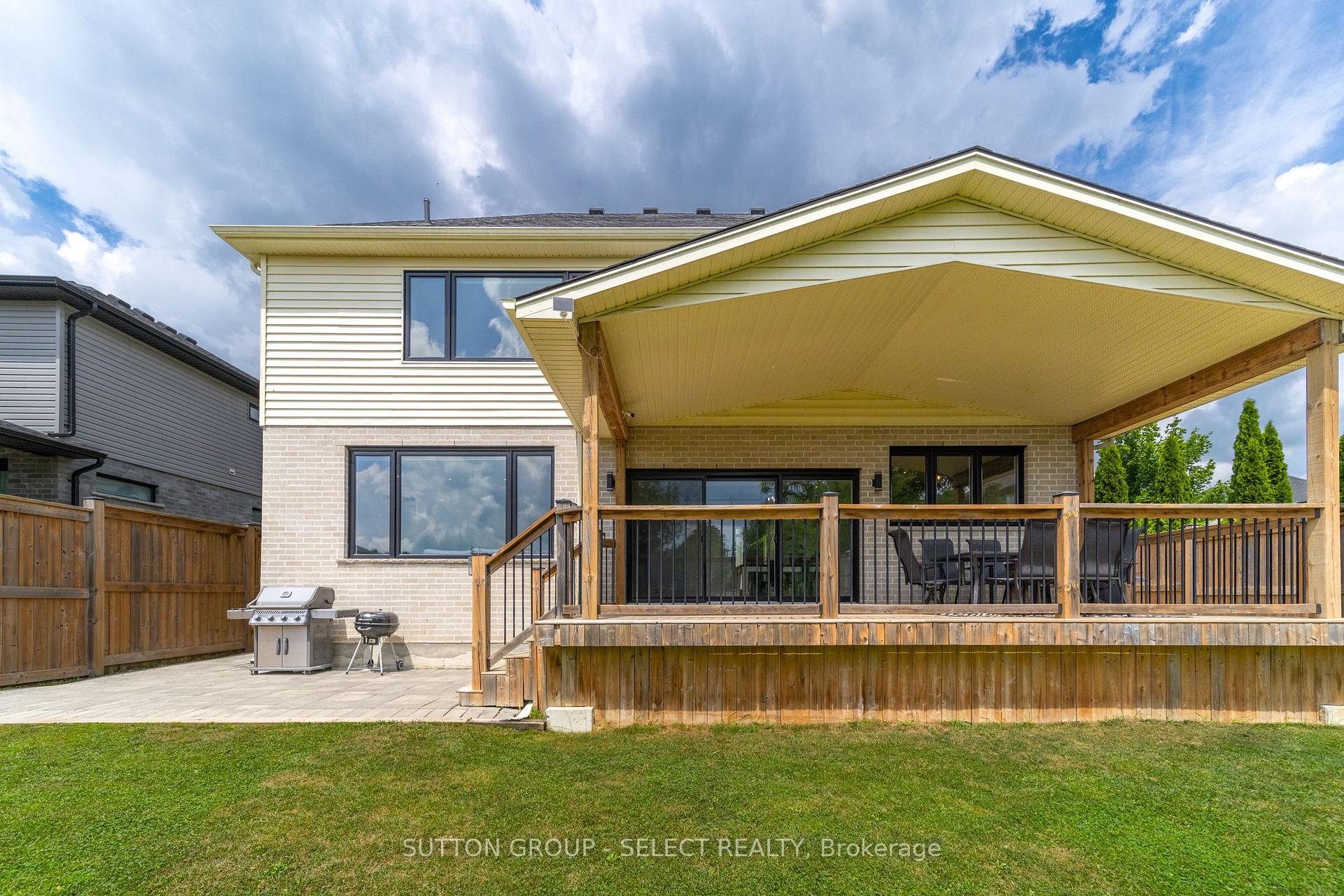 Photo 71 of 230 Union Avenue, Middlesex Centre, Komoka — HOMEH