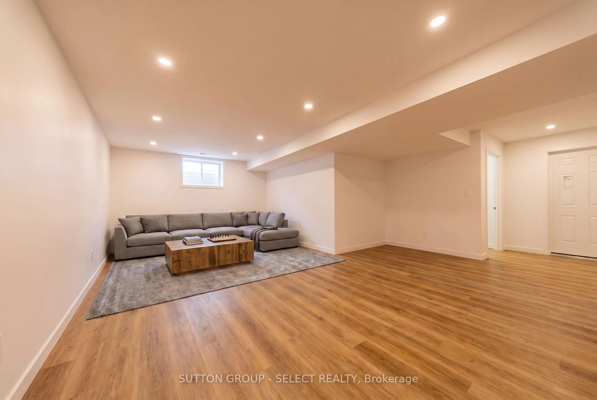 Photo 64 of 230 Union Avenue, Middlesex Centre, Komoka — HOMEH