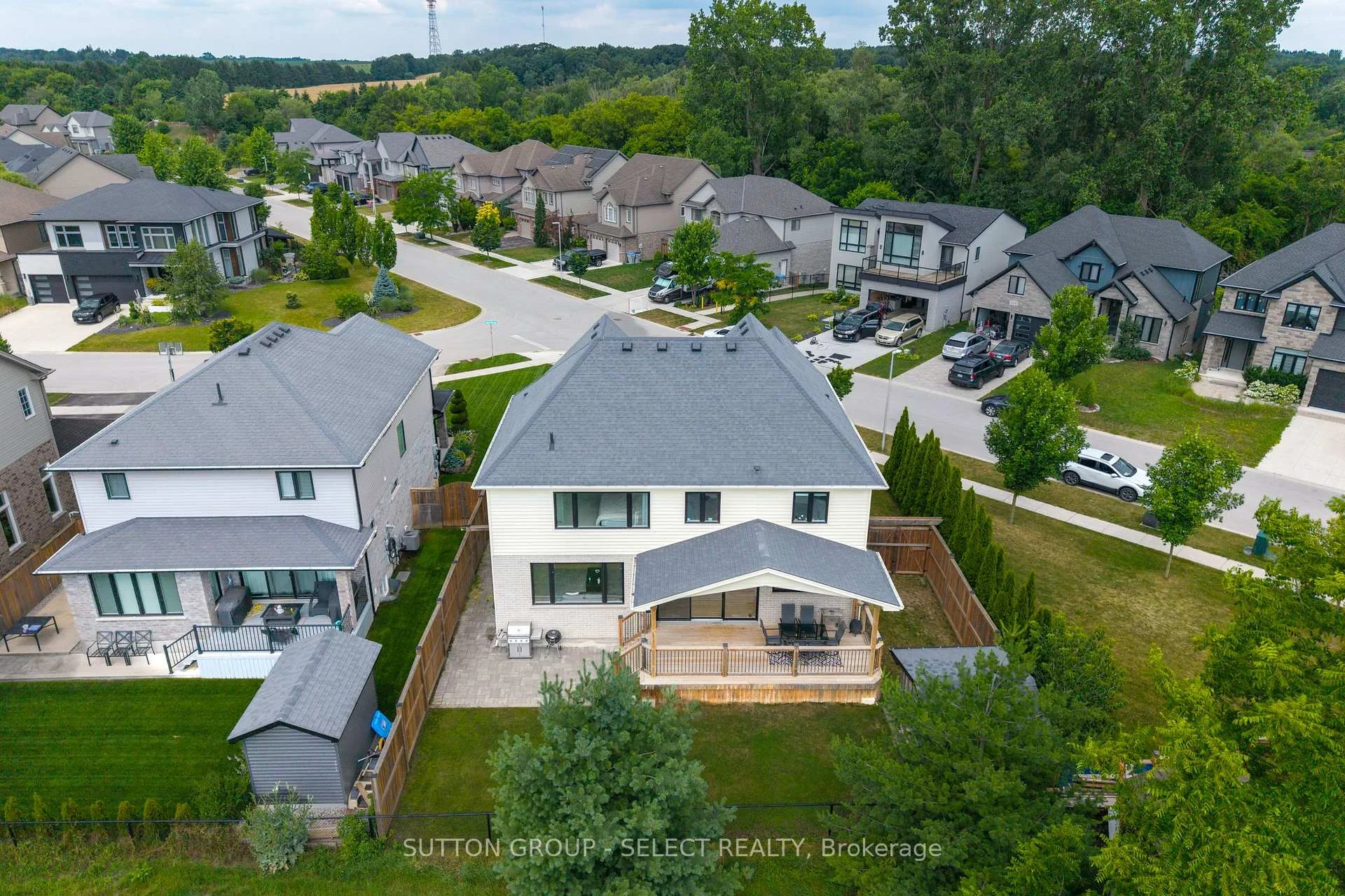 Photo 70 of 230 Union Avenue, Middlesex Centre, Komoka — HOMEH