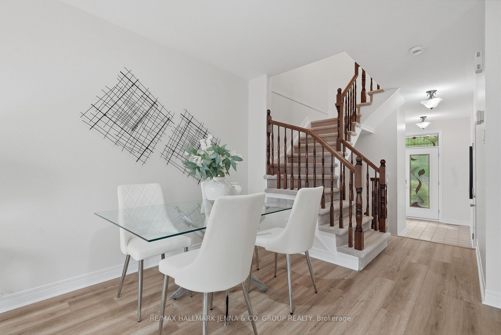 Photo 7 of 3 Redding Way, Ottawa, Centrepointe — HOMEH