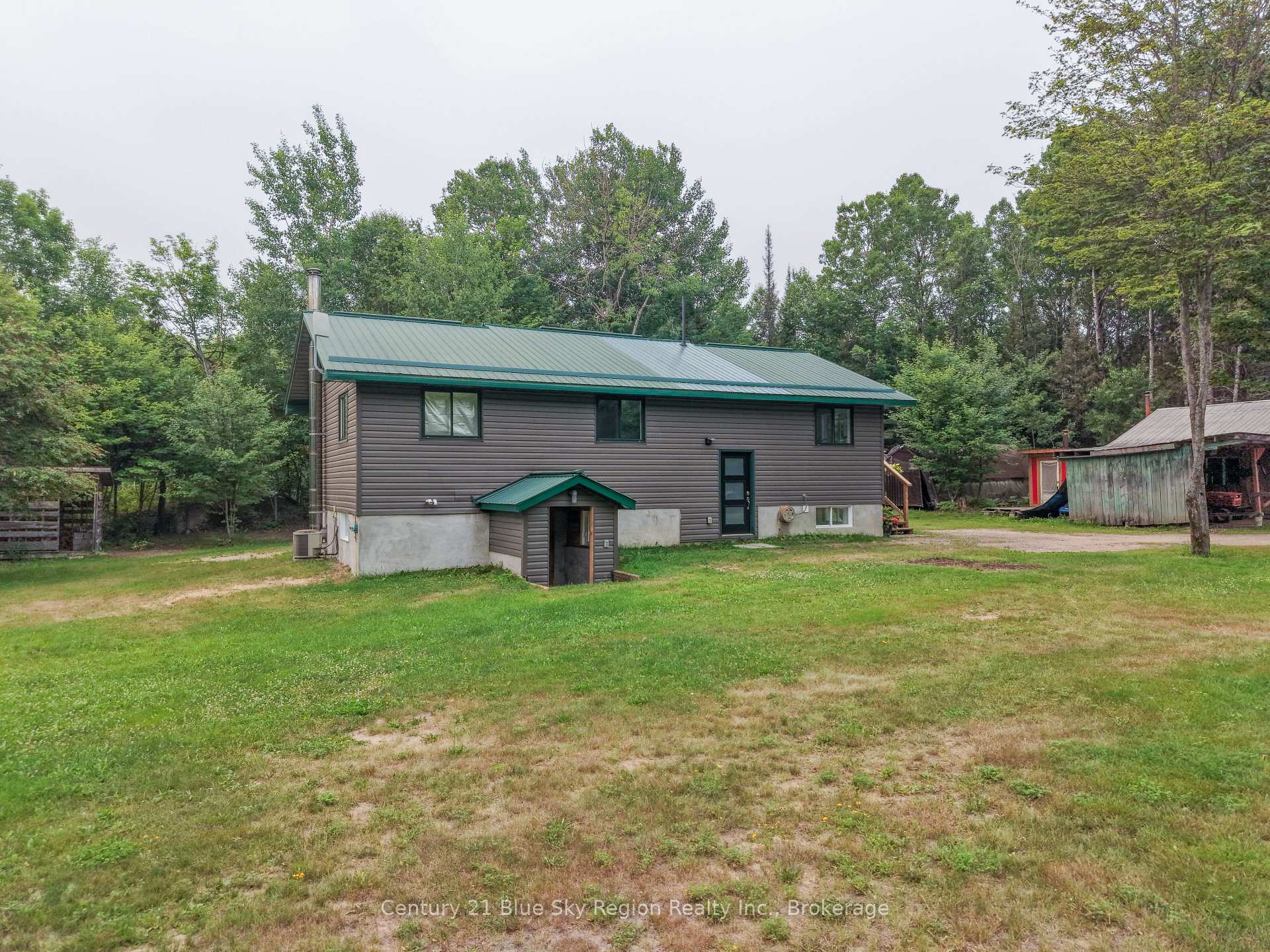 Photo 5 of 887 Development Road, Bonfield — HOMEH