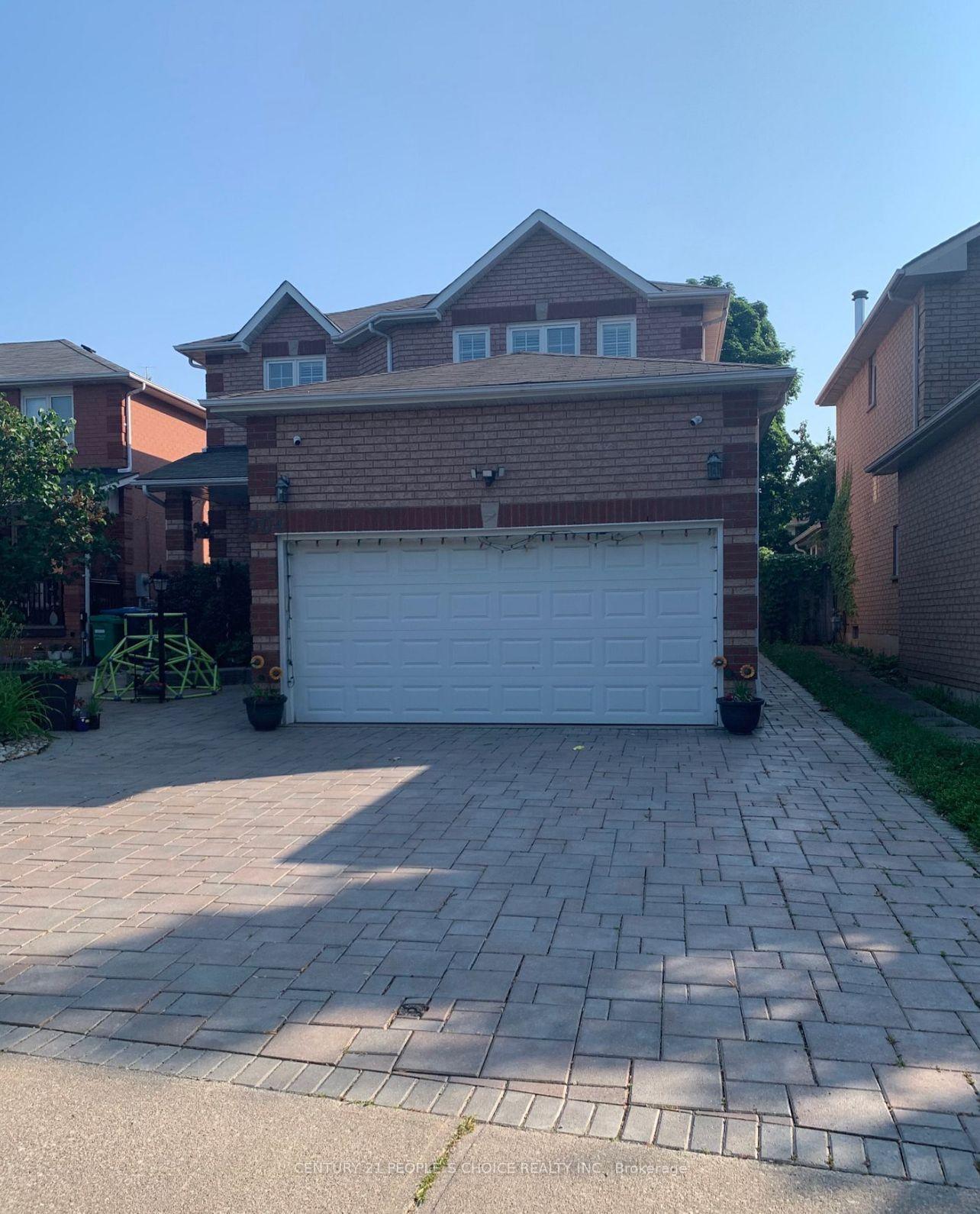 Photo 1 of 904 Drysdale Drive, Mississauga, East Credit — HOMEH