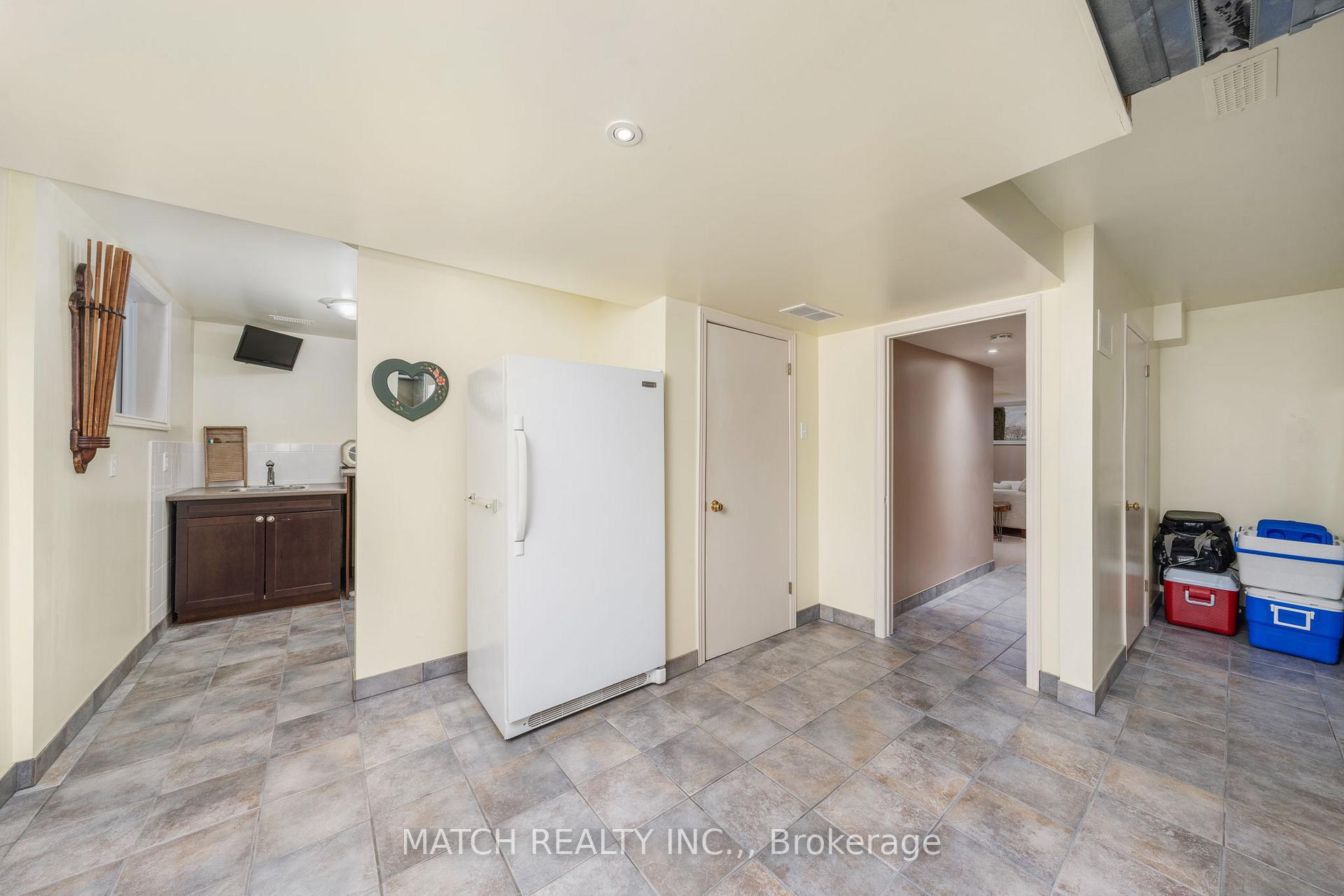 Photo 34 of 4311 Marthaville Road, Enniskillen, Petrolia — HOMEH