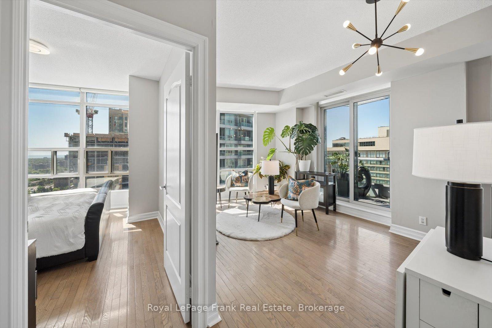 Photo 11 of Unit 2405, 1 Elm Drive W, Mississauga, City Centre — HOMEH