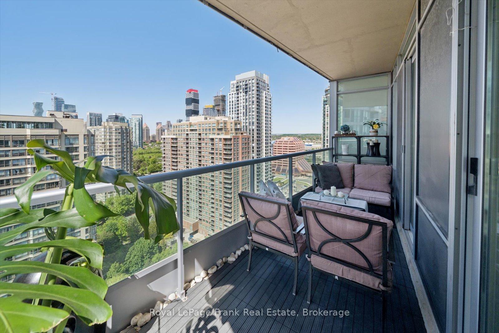 Photo 18 of Unit 2405, 1 Elm Drive W, Mississauga, City Centre — HOMEH