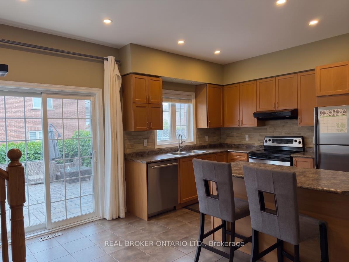Photo 8 of 3516 Bala Drive, Mississauga, Churchill Meadows — HOMEH