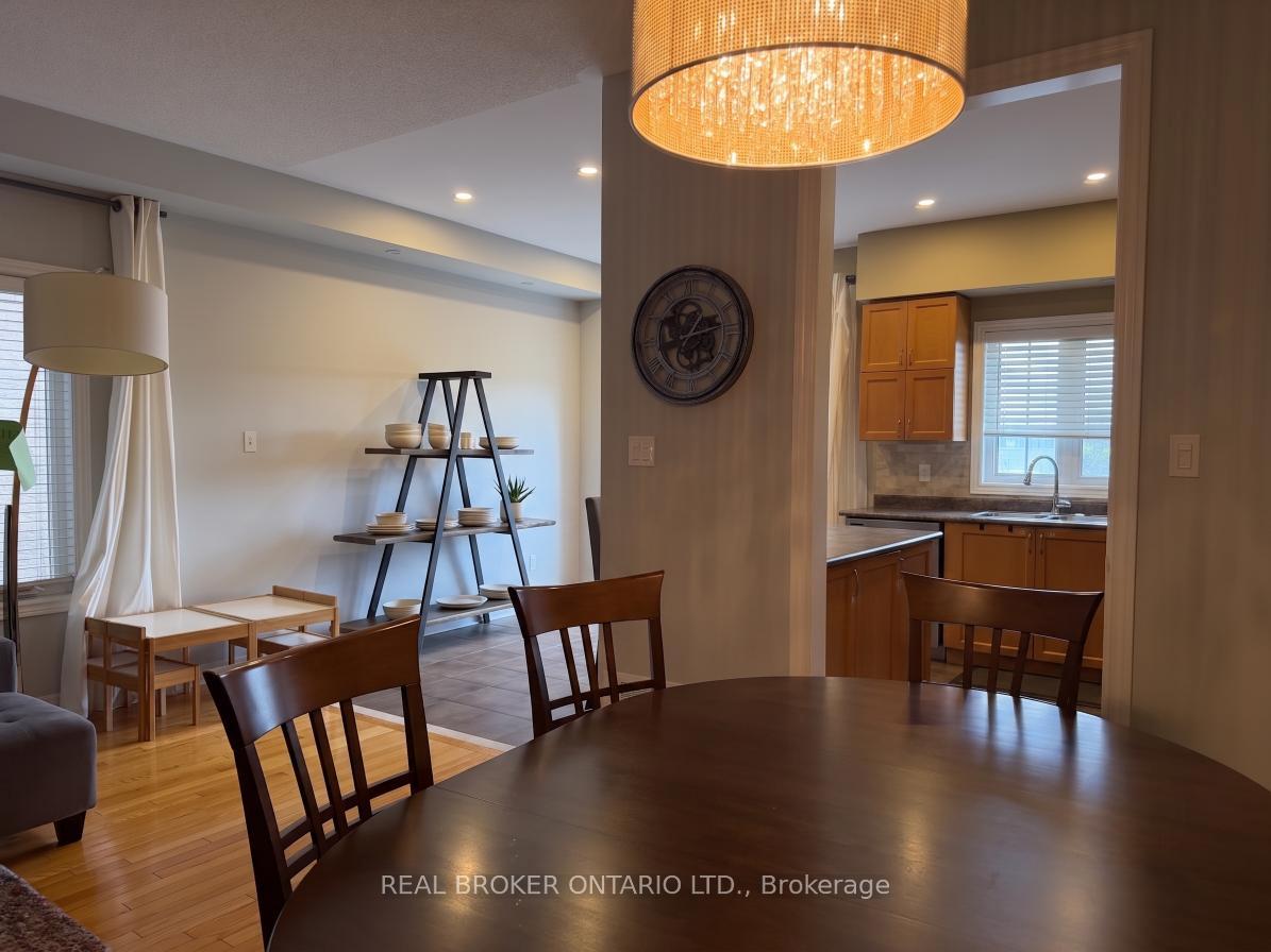 Photo 11 of 3516 Bala Drive, Mississauga, Churchill Meadows — HOMEH