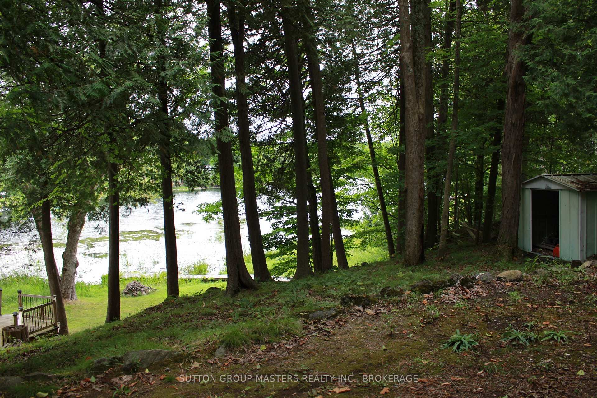 Photo 10 of 2073 Silver Rock Lane, Frontenac, Frontenac South — HOMEH