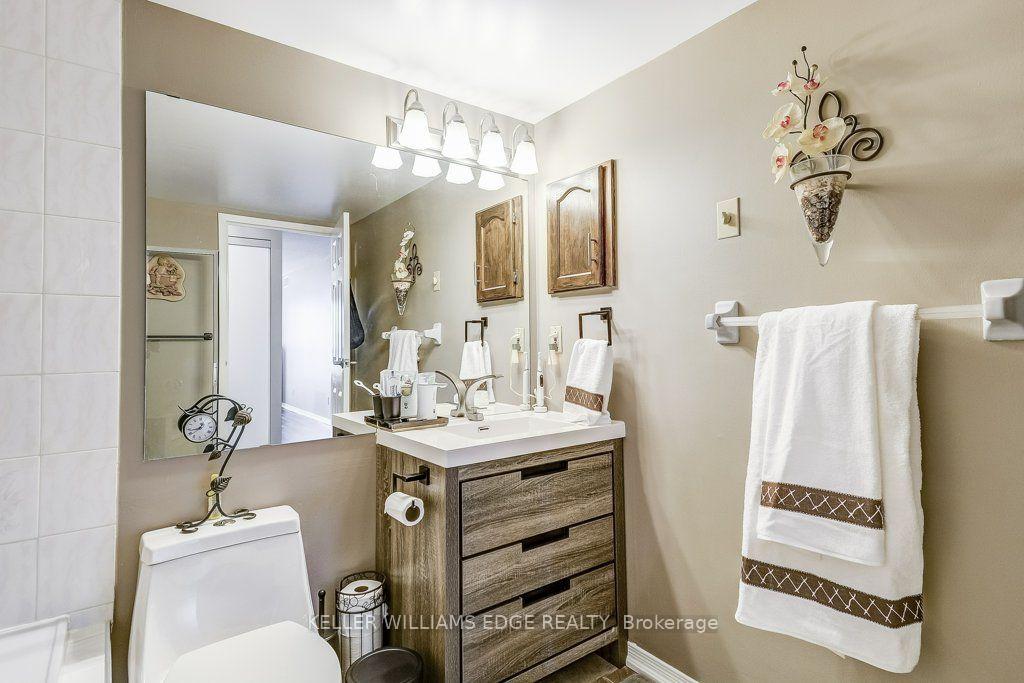Photo 21 of Unit 510, 495 Highway 8, Hamilton, Stoney Creek — HOMEH