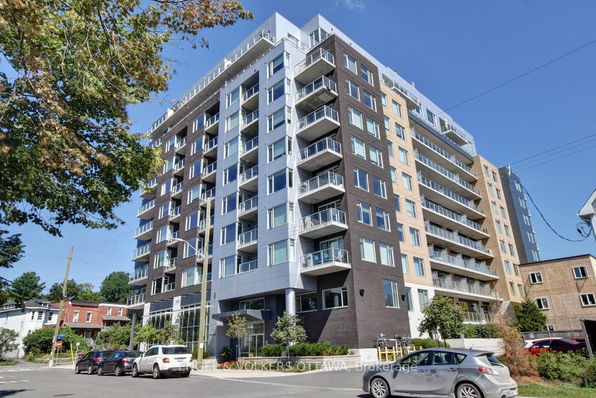 Photo of Unit 213, 7 Marquette Avenue